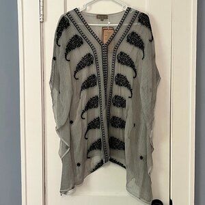Yauvan NWT grey embroidered tunic top size large paisley floral boho beachy